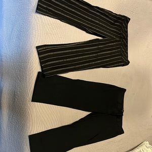 Womens set of 2 dressy capris